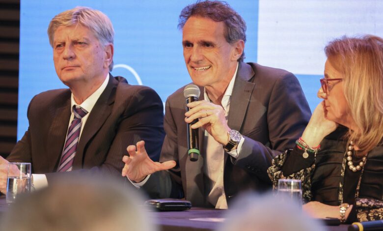 Katopodis a Milei "tus ideas se deben aplicar en algún otro planeta"